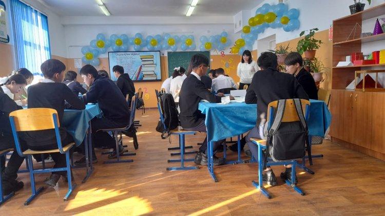 «Ұқсас фигуралар және оның қасиеттері. Үшбұрыштар ұқсастығының белгілері»